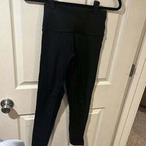 black aerie leggings
size medium